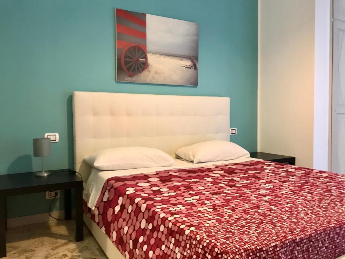 Cavour 124 -Guest-Room- Μπάρι Εξωτερικό φωτογραφία