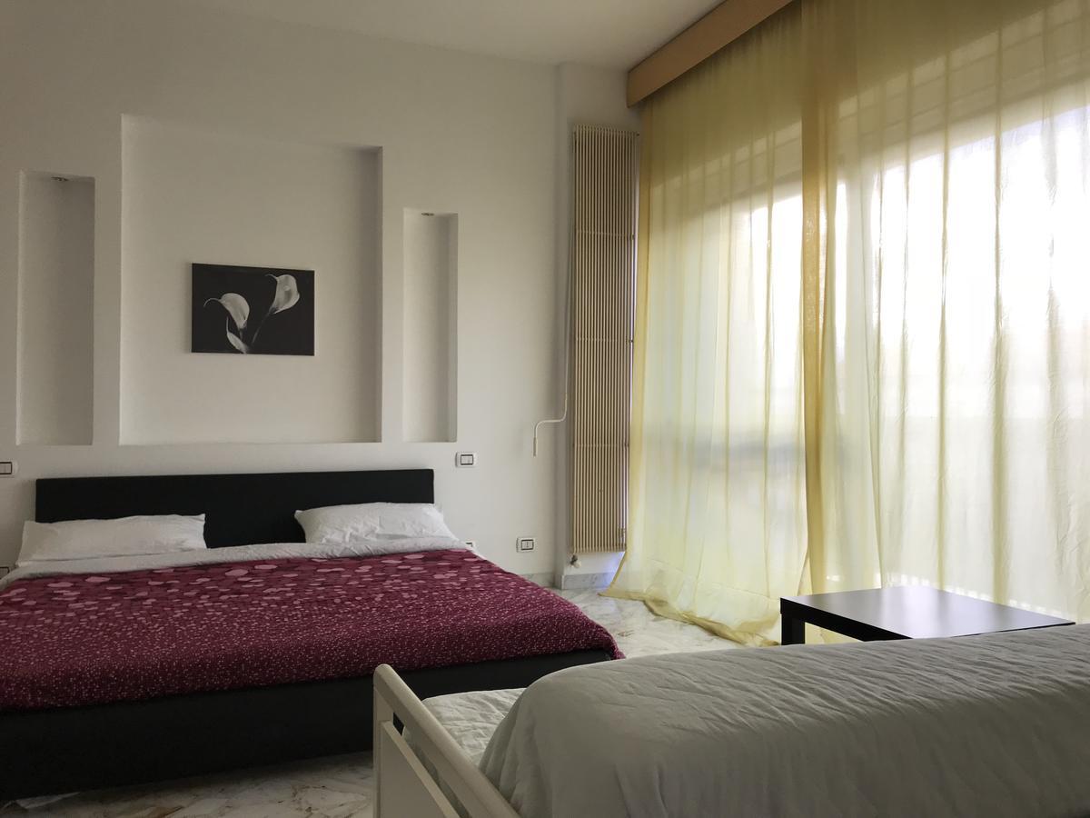 Cavour 124 -Guest-Room- Μπάρι Εξωτερικό φωτογραφία