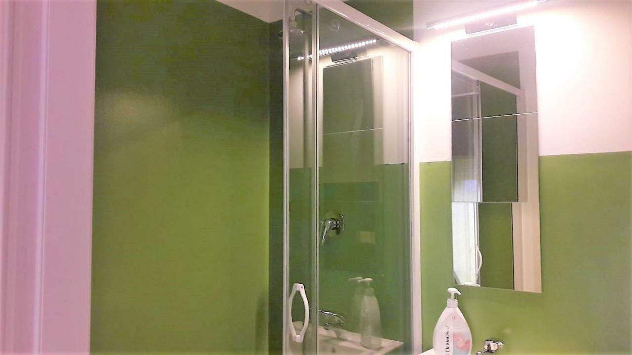 Cavour 124 -Guest-Room- Μπάρι Εξωτερικό φωτογραφία