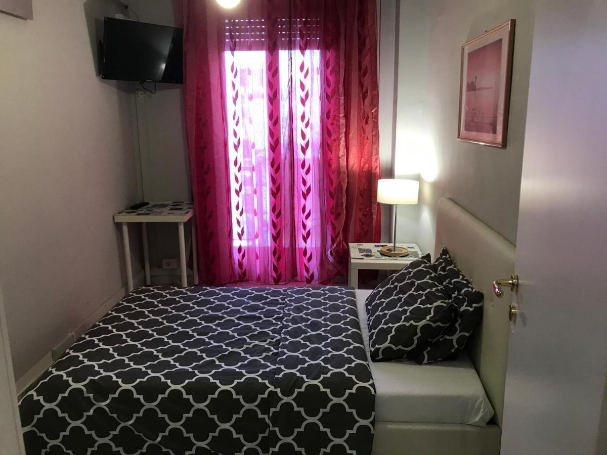 Cavour 124 -Guest-Room- Μπάρι Εξωτερικό φωτογραφία